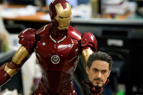 Hot Toys Iron Man Mark III 12-inch figure